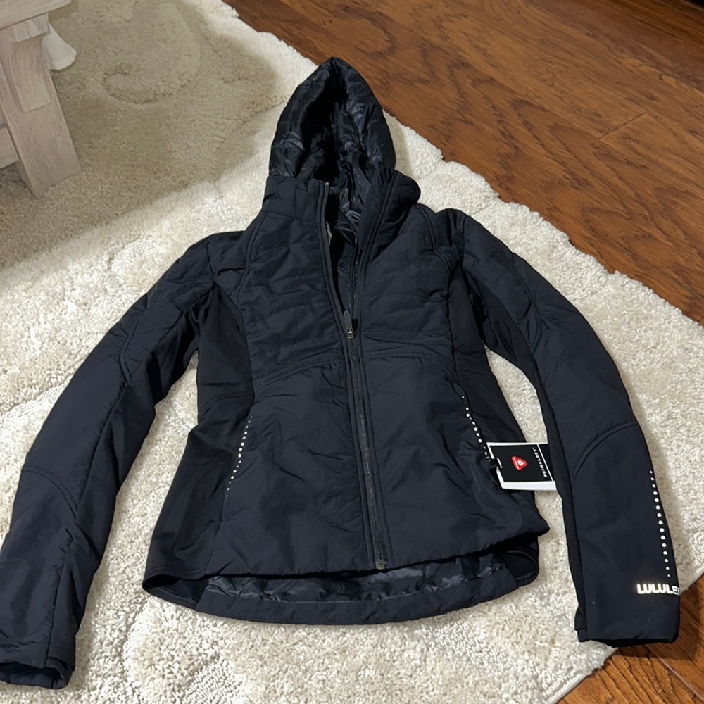 Lululemon Jacket - Picture 1 of 7